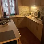 Clark Apartman ** *