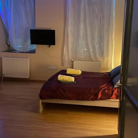 Clark Apartman ** 아파트