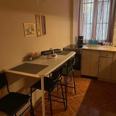 Clark Apartman ** Apartament