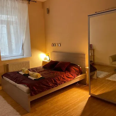 شقة Clark Apartman **