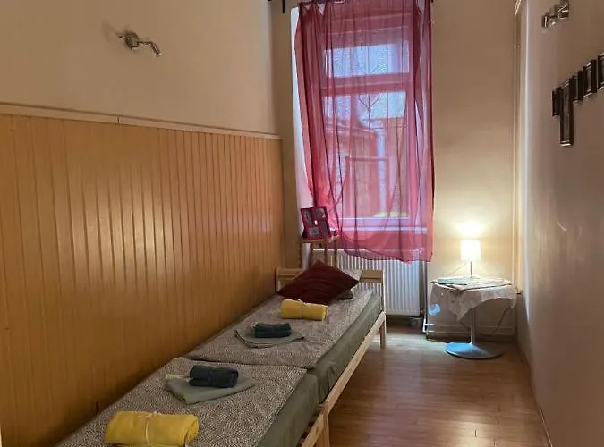 Апартаменты Clark Apartman ** Будапешт